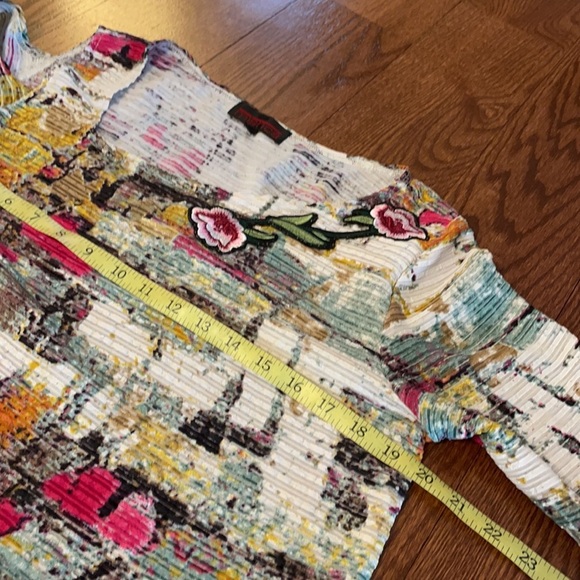 MISHCA one cold shoulder multi color women TOP A-line. Embroidery SZ L - Picture 9 of 9